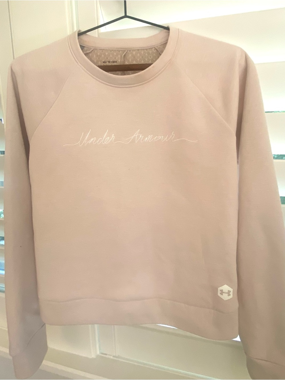 Under Armour Youth Girls Pale Pink Crewneck Pullover Sweatshirt Size XS